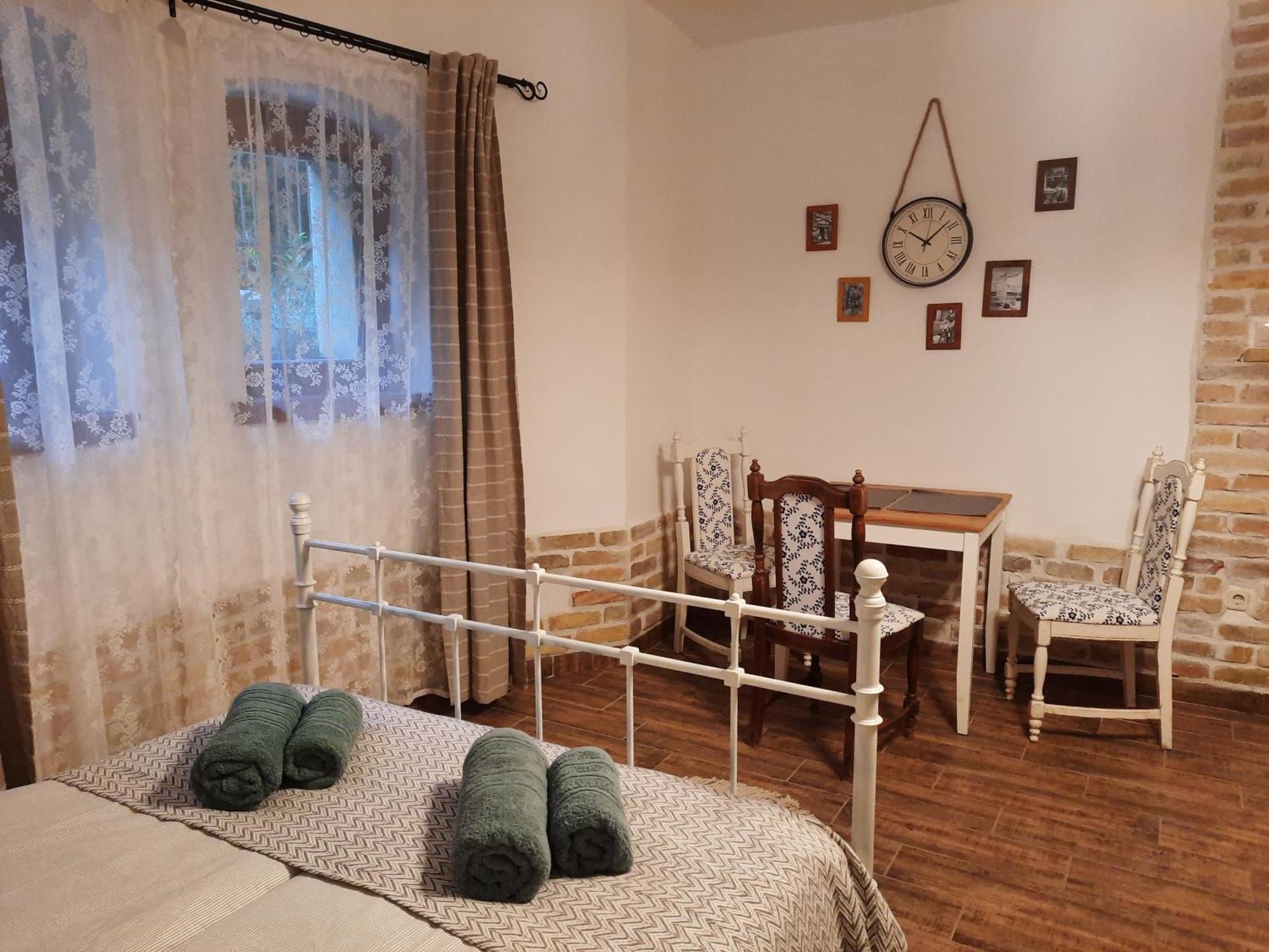 Kuria Apartman Budapest With Free Parking Extérieur photo