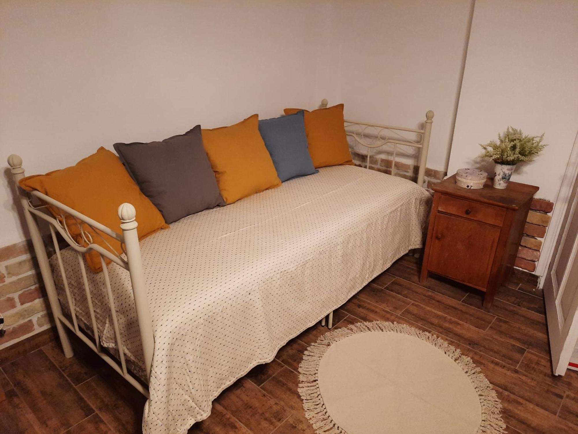 Kuria Apartman Budapest With Free Parking Extérieur photo