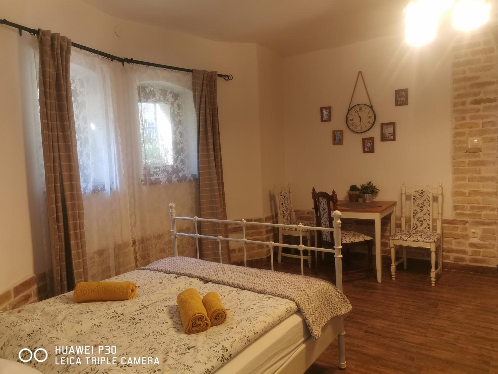 Kuria Apartman Budapest With Free Parking Extérieur photo