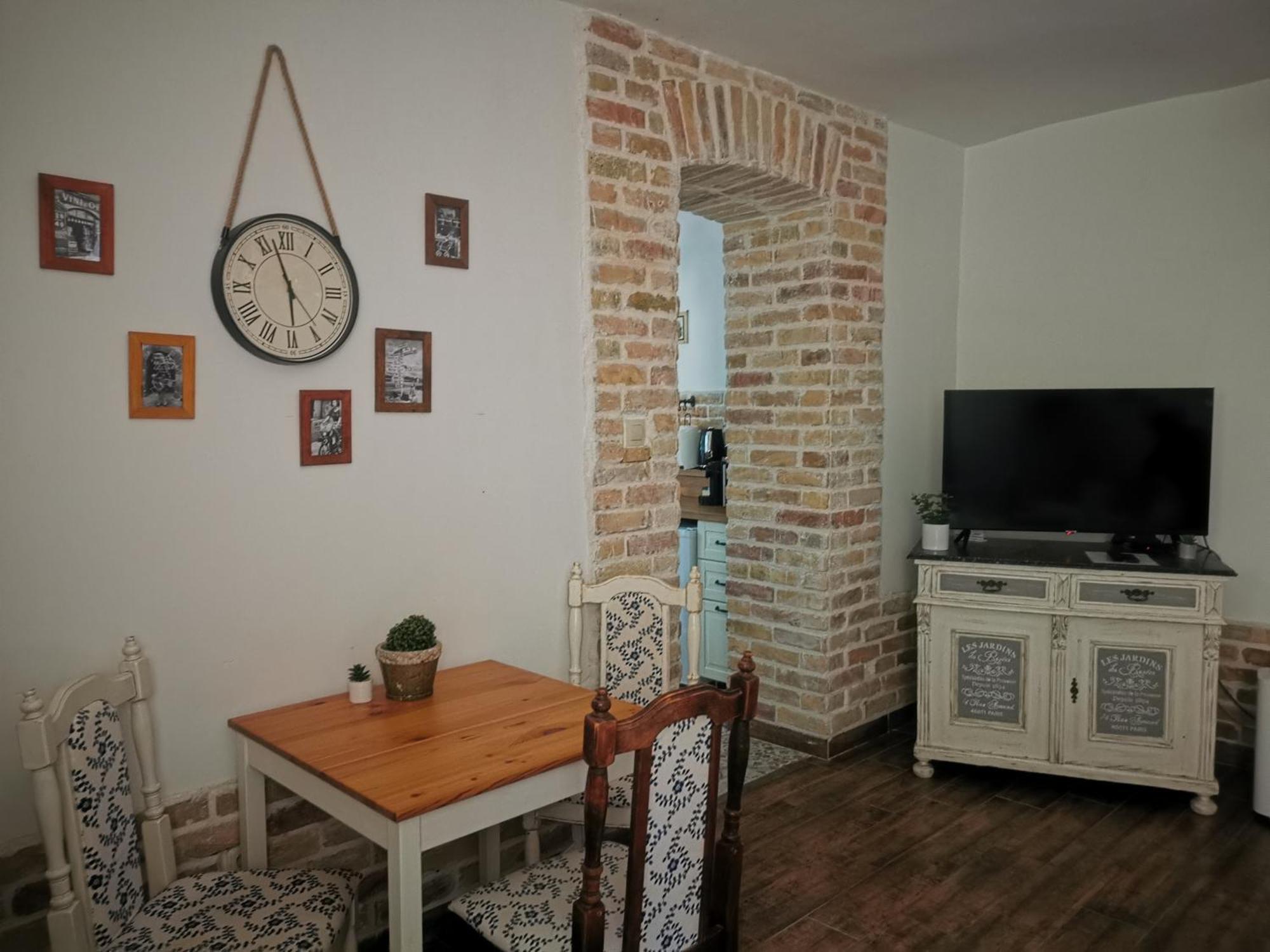 Kuria Apartman Budapest With Free Parking Extérieur photo